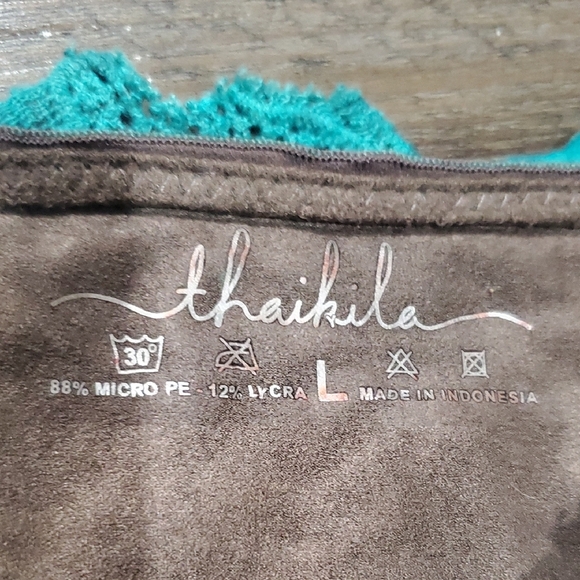 Thaikila Arawak Turquoise Brown Bikini Tassled Lace Overlay - Picture 2 of 8